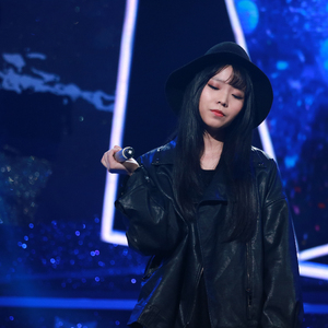 极品人妻波多野结衣瑜伽裤
